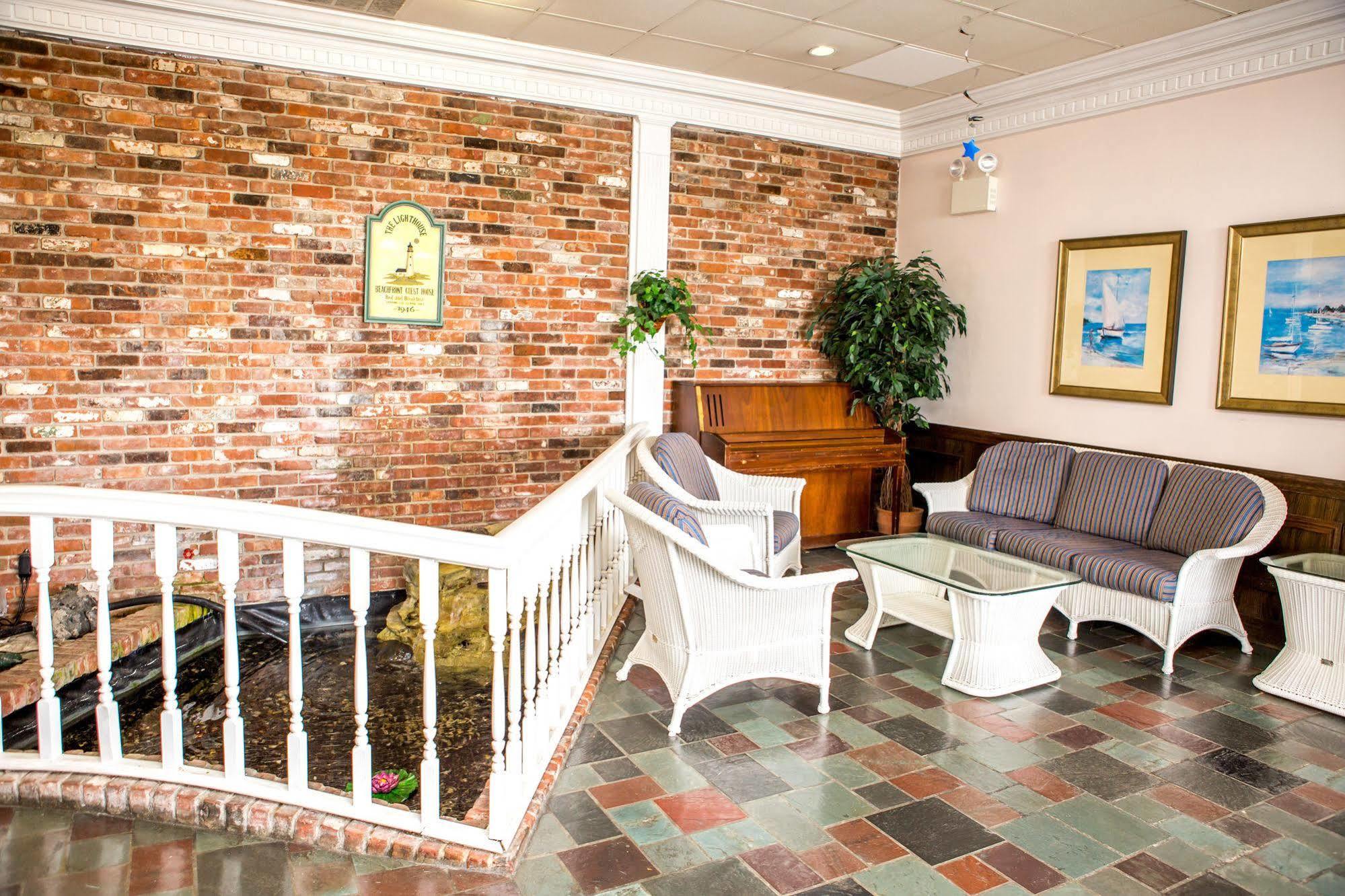 Lighthouse Inn Of Galilee Narragansett Extérieur photo